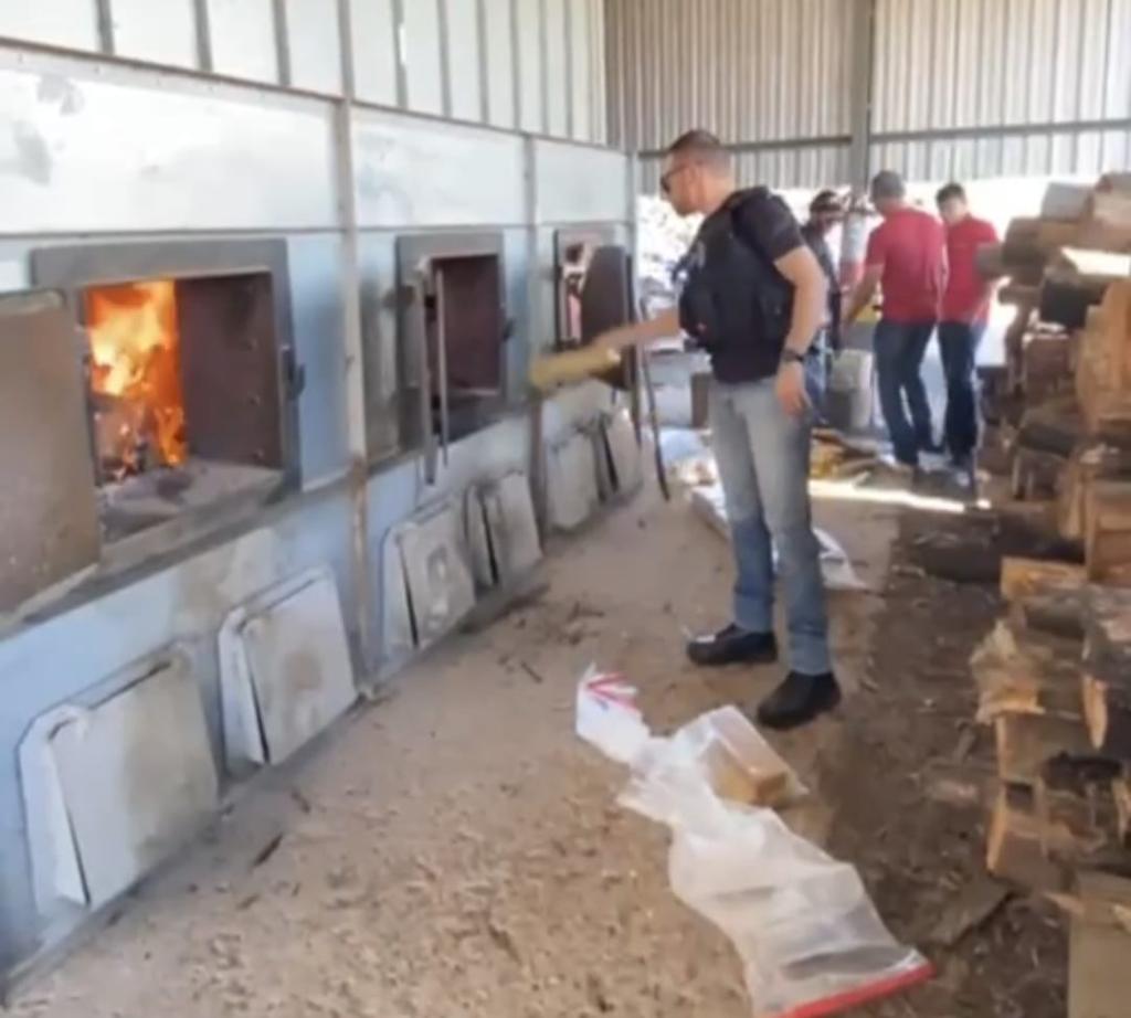 Polícia Civil incinera 130 quilos de entorpecentes em Guiratinga - 